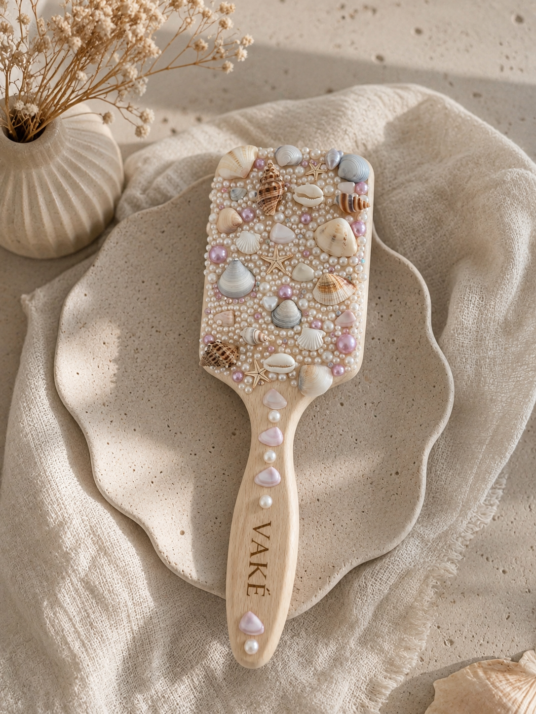 Shell & Pearl Hair Brush